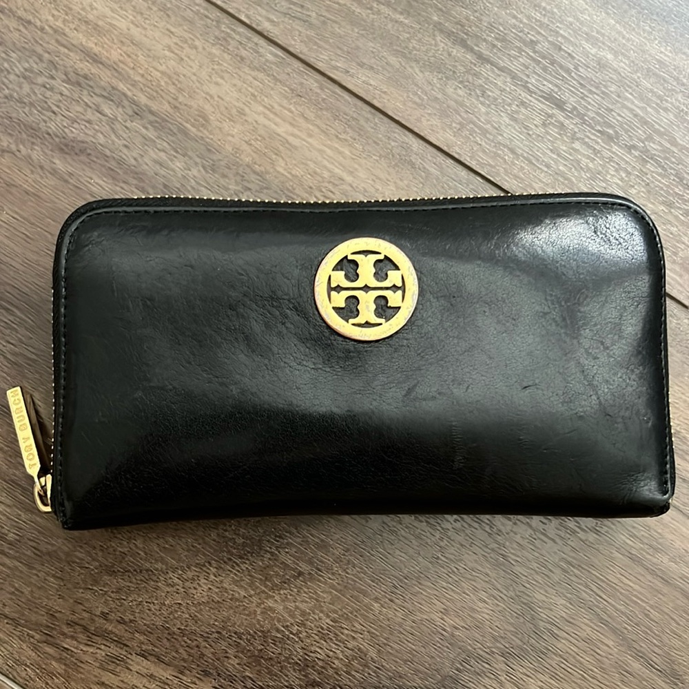 Tory Burch Wallet